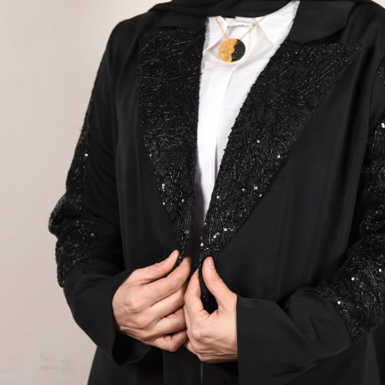 united emirates abaya